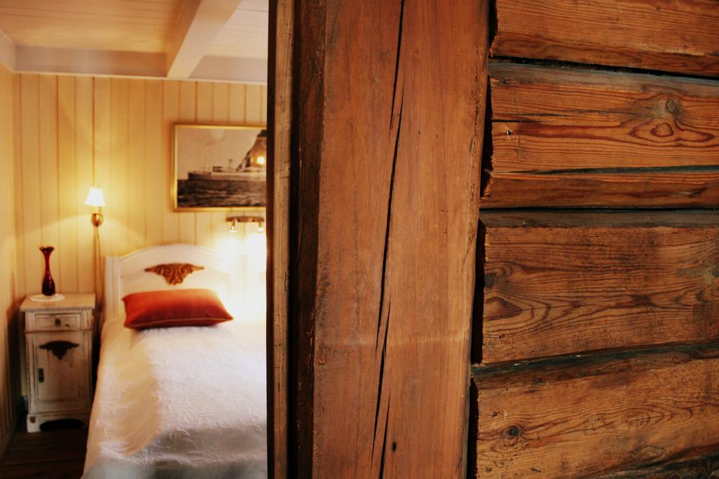 Det Lille Hotel Risor Ruang foto